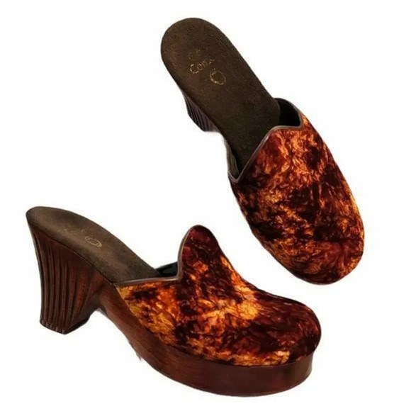 CALLEEN CORDERO Womens Velvet Wooden Clogs Mules Designer Handmade Size 9.5 - Picture 1 of 12